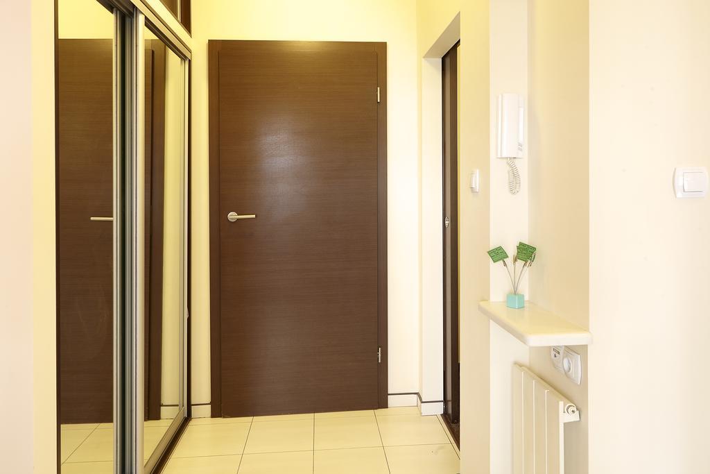 Lovely Funky Flat Near Royal Park Warsaw Ngoại thất bức ảnh